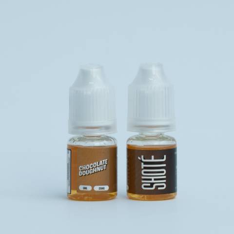 Shote Chocolate Doughnut Nicotine Salt 5ml - VapeMall